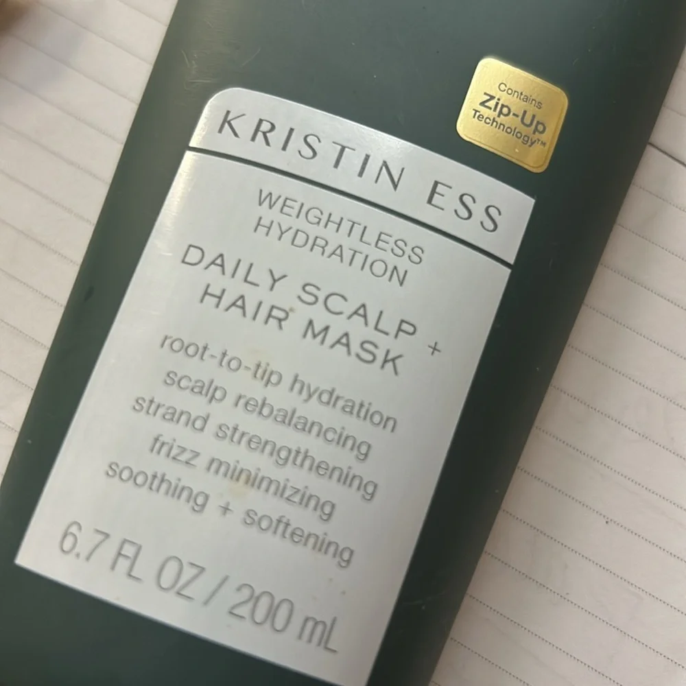 KRISTEN ESS Hair Weightless Hydration Daily Scalp + Hair Frizz Minimizing Mask‎
